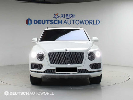 Bentley Bentayga — photo 03