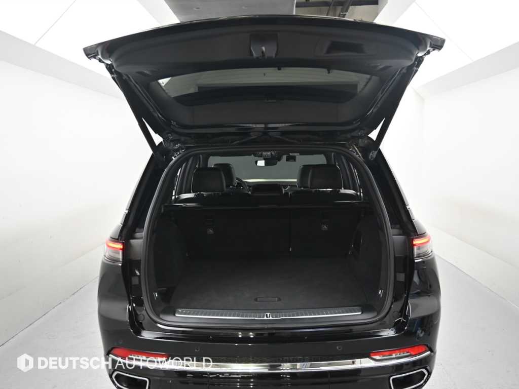 Jeep Cherokee — photo 19