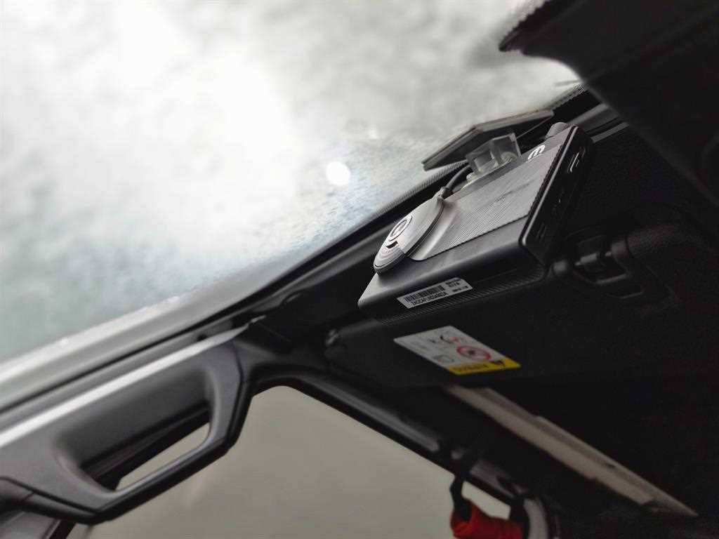Jeep Wrangler — photo 19