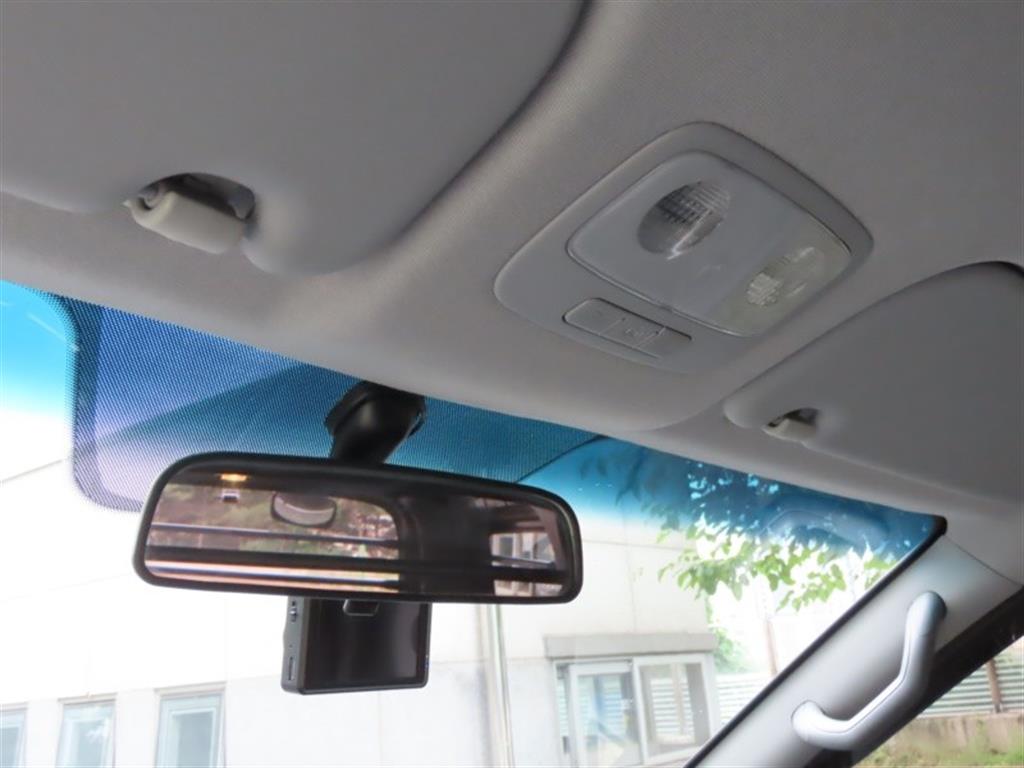 Hyundai Starex — photo 10