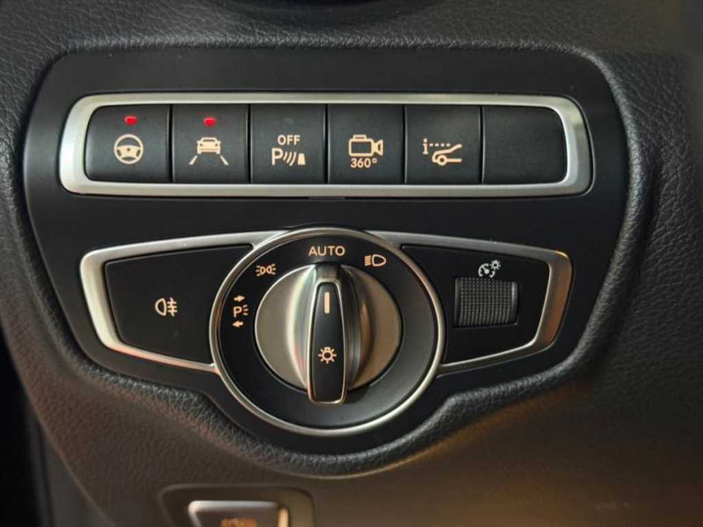 Mercedes-Benz GLC-Class — photo 15