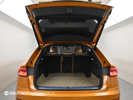 Audi Q8 — photo 19