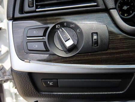 BMW 5-Series — photo 12