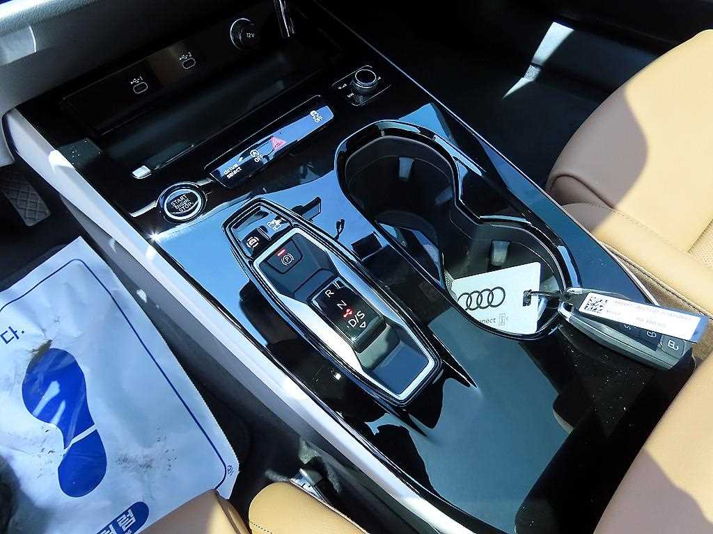 Audi A5 — photo 12
