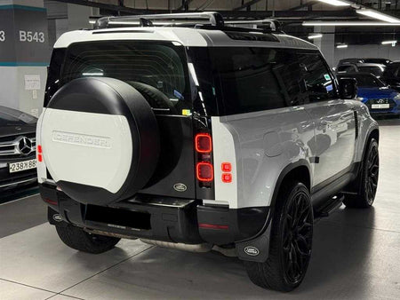 Land Rover Defender — photo 05