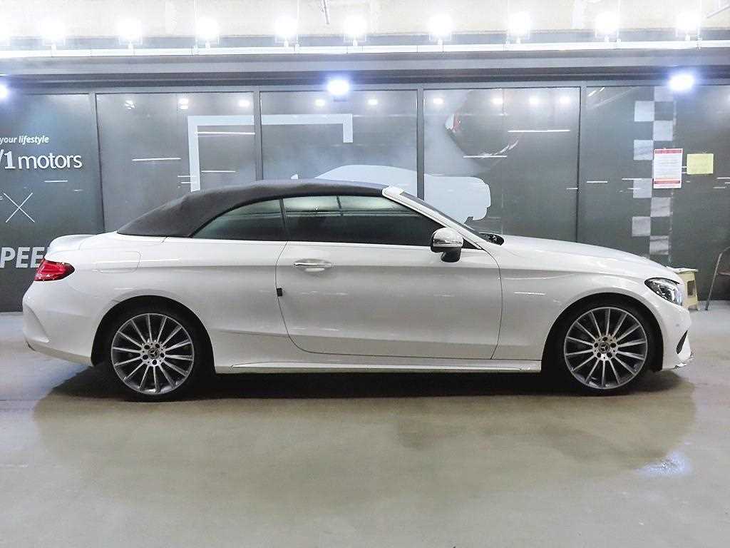 Mercedes-Benz C-Class — photo 03