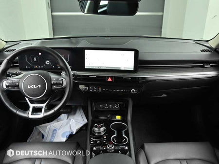 Kia K5 — photo 07