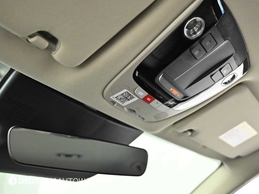 Kia K5 — photo 18