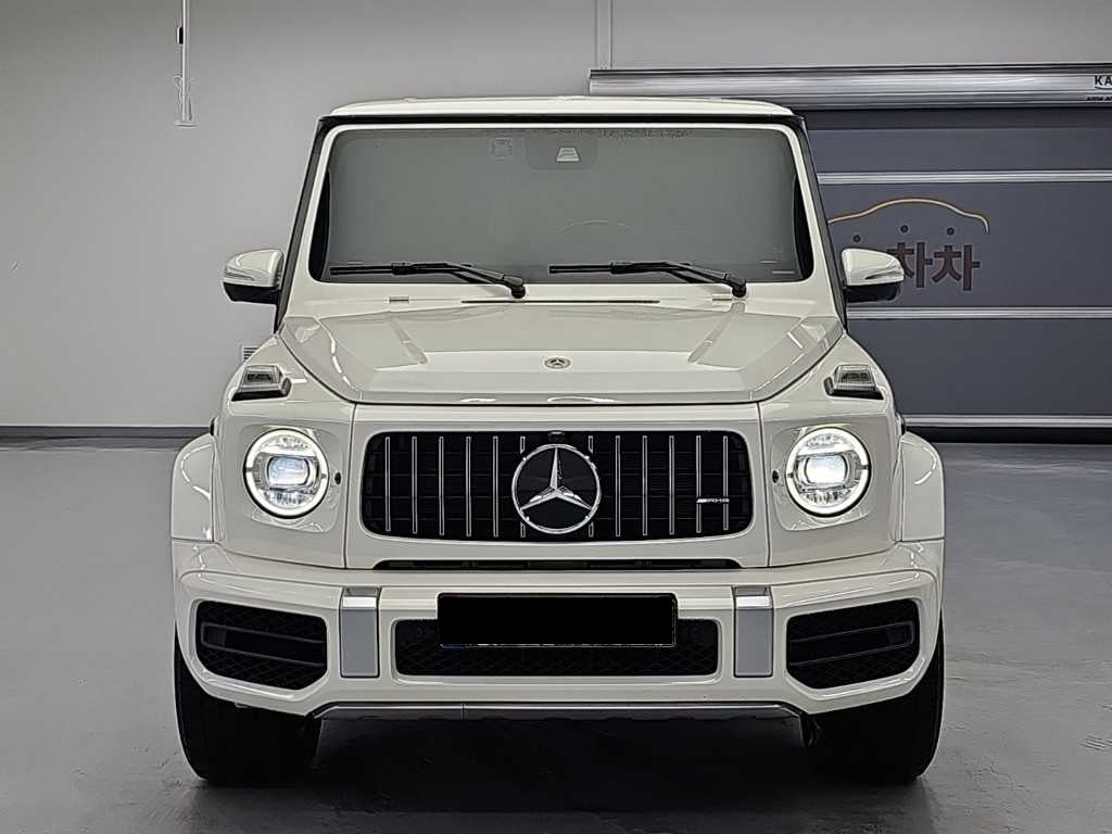 Mercedes-Benz G-Class — photo 01