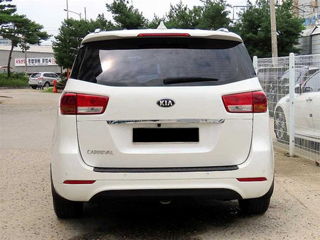Kia Carnival — photo 04