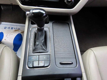 Kia Carnival — photo 11