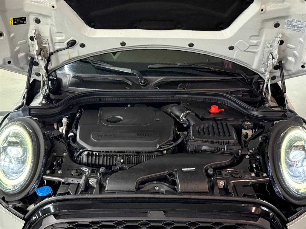 Mini Cooper — photo 18