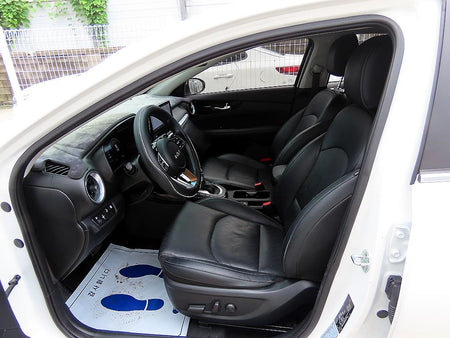 Kia K3 — photo 05