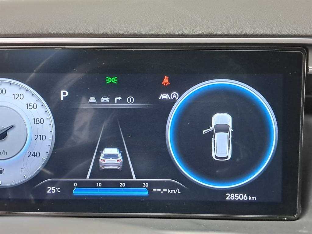 Hyundai Tucson — photo 08