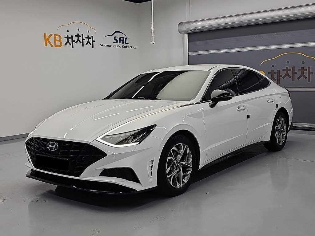 Hyundai Sonata — photo 01