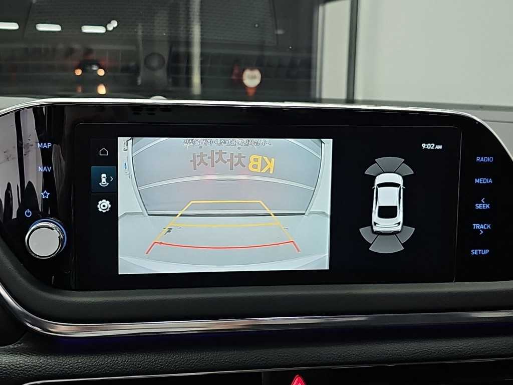 Hyundai Sonata — photo 15