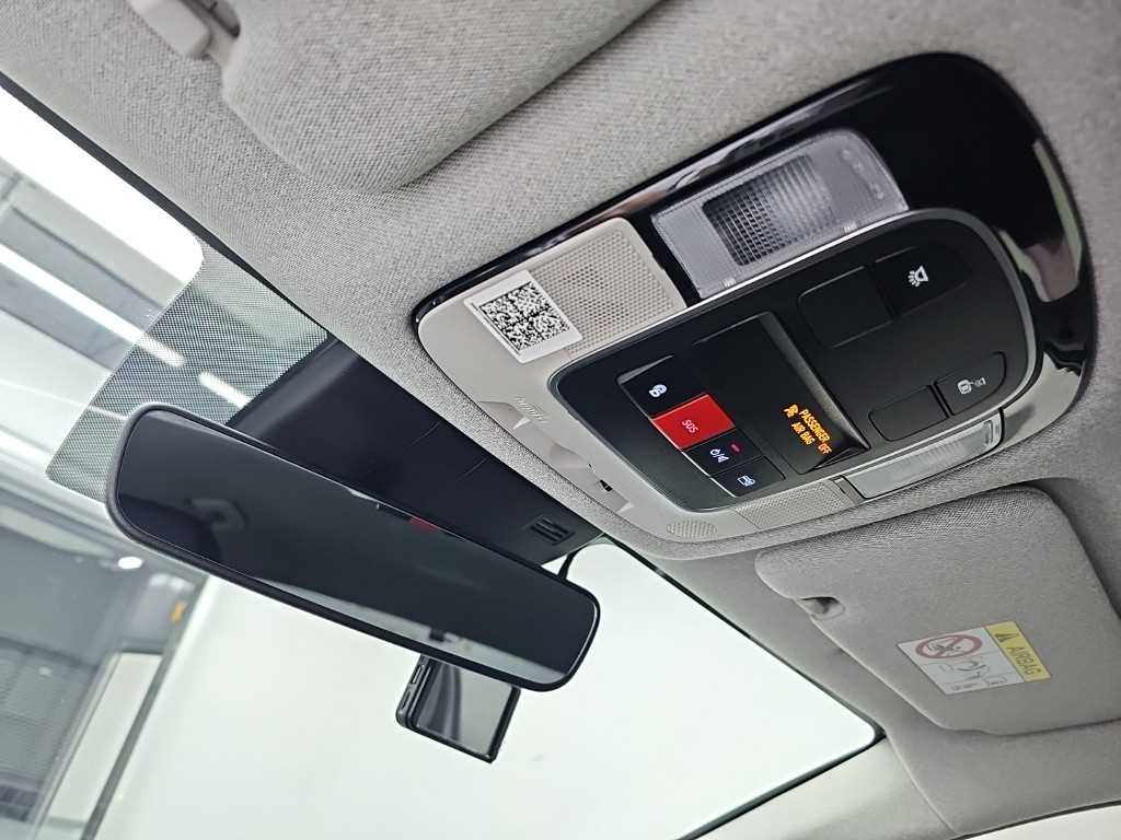 Hyundai Sonata — photo 16