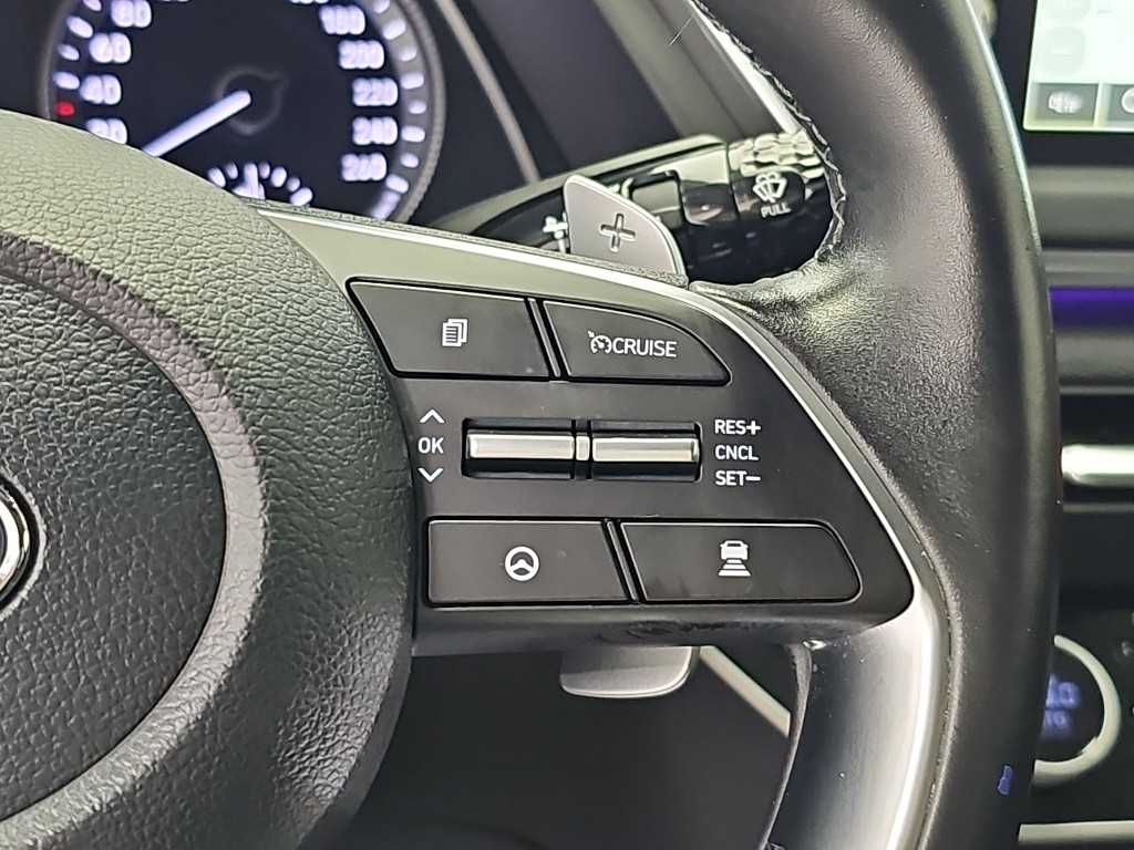 Hyundai Sonata — photo 18