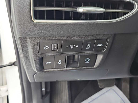 Hyundai Sonata — photo 19