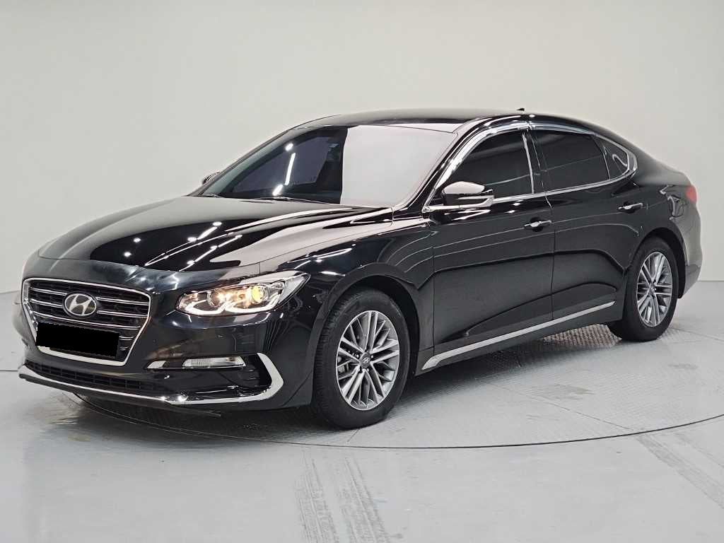 Hyundai Grandeur — photo 01