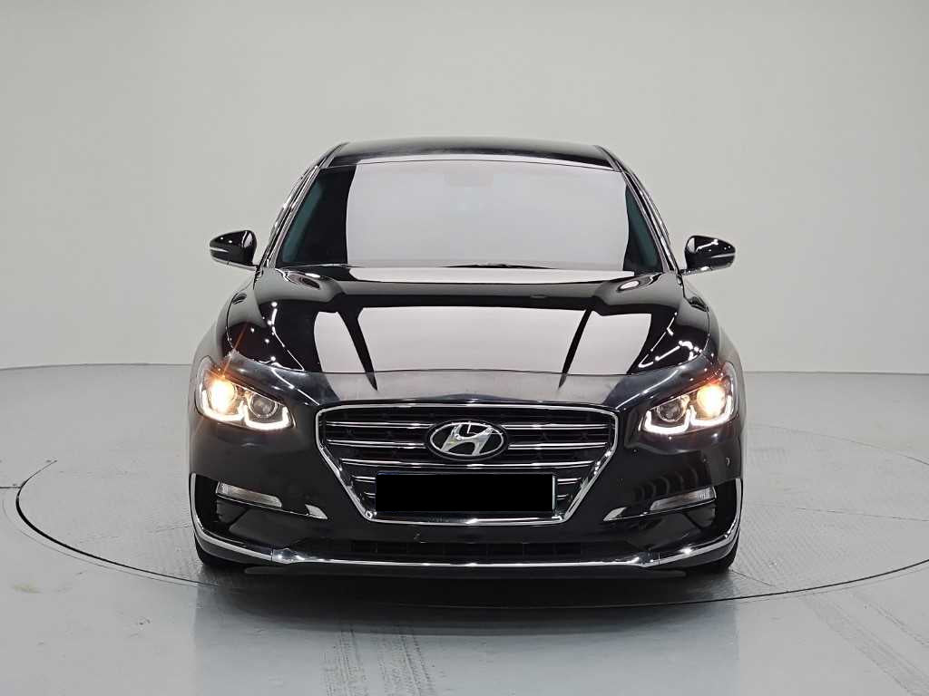 Hyundai Grandeur — photo 02
