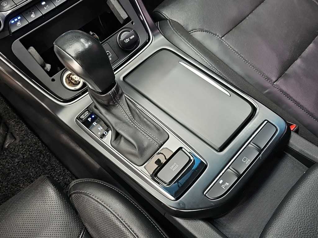 Hyundai Grandeur — photo 08