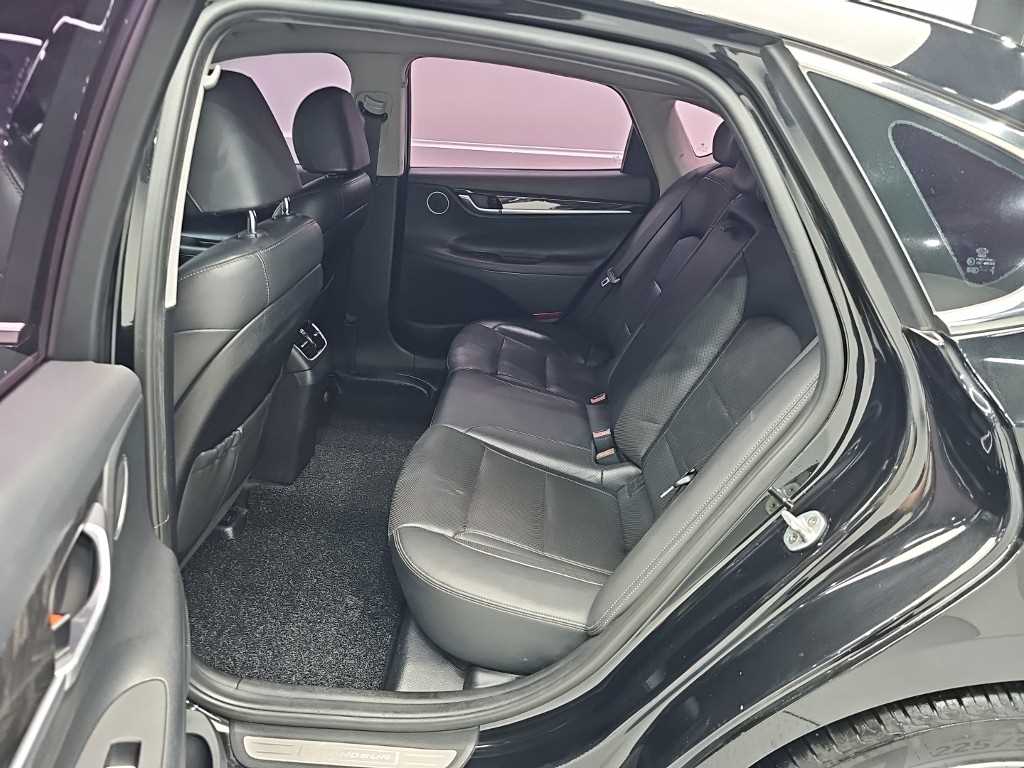 Hyundai Grandeur — photo 12