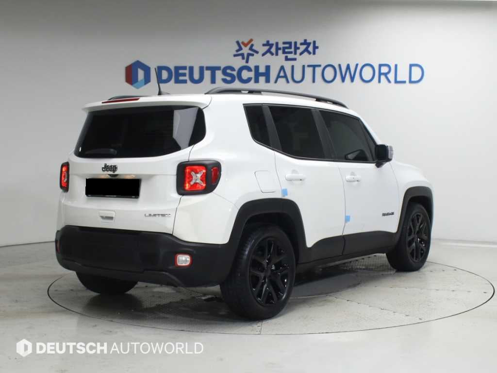 Jeep Renegade — photo 02