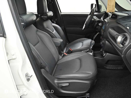 Jeep Renegade — photo 10