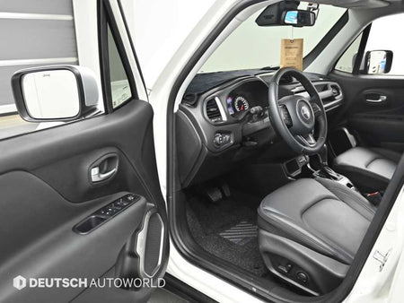 Jeep Renegade — photo 11