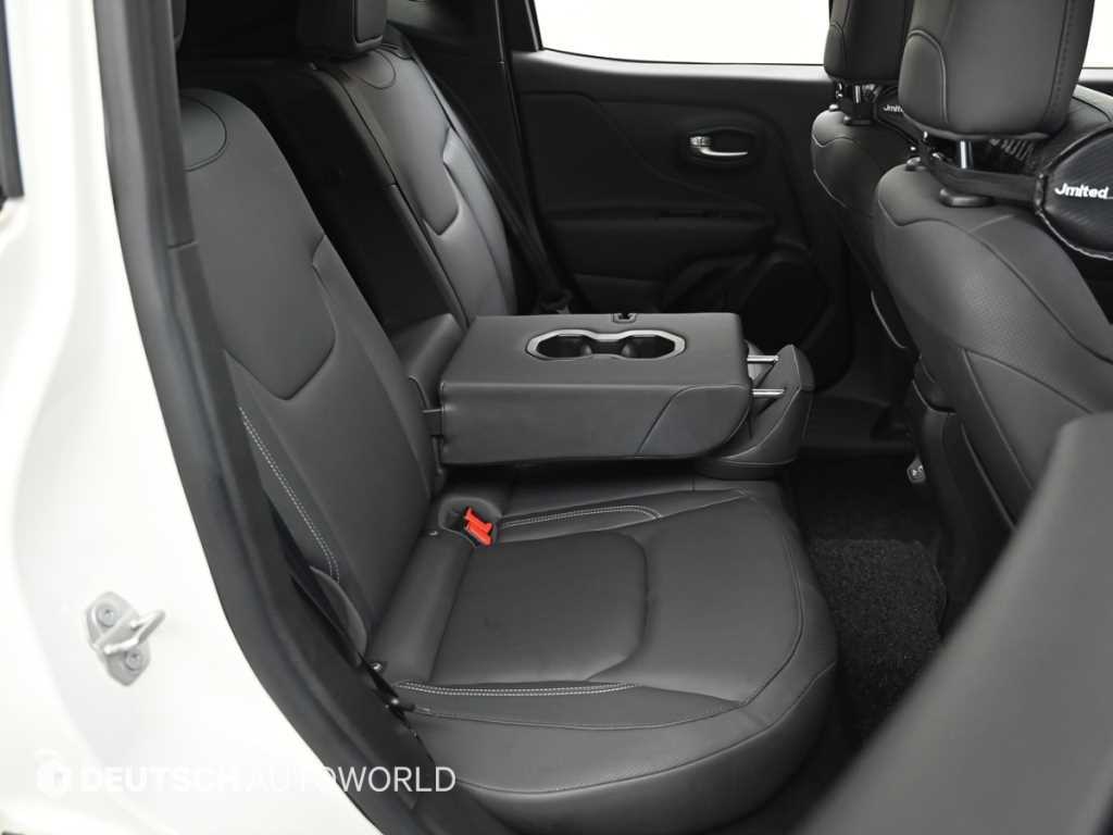 Jeep Renegade — photo 12