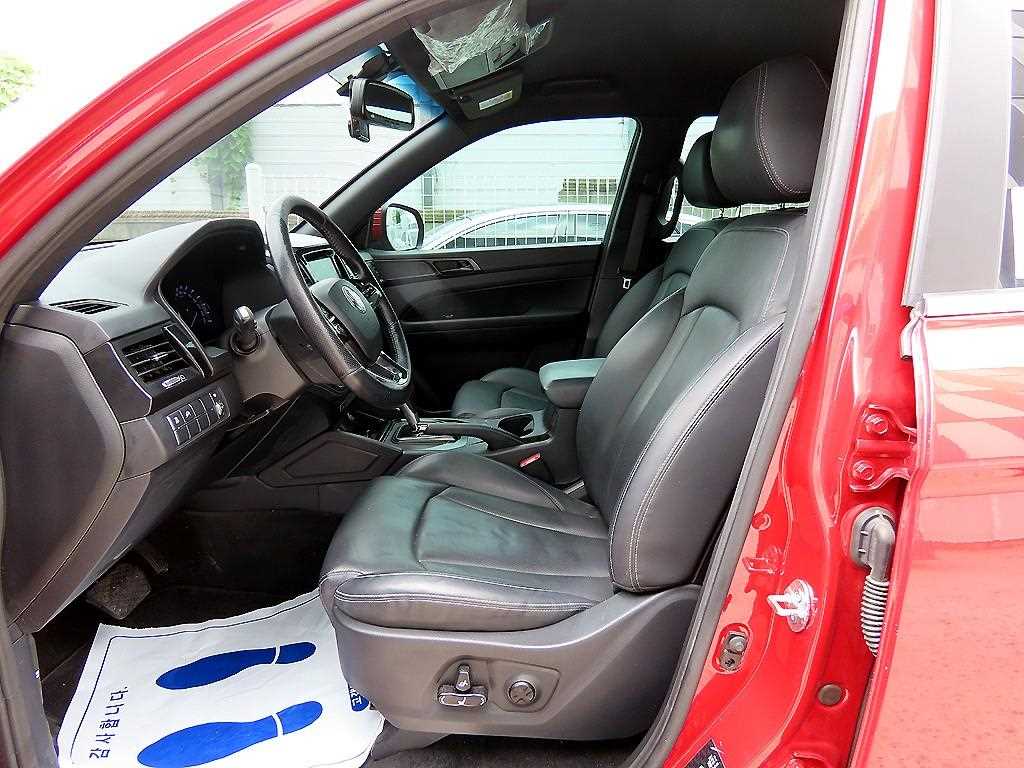 KGM Rexton — photo 05