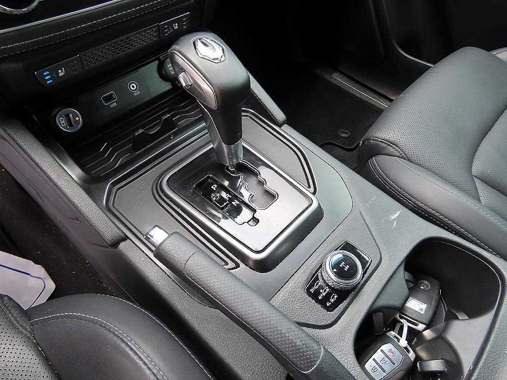 KGM Rexton — photo 10
