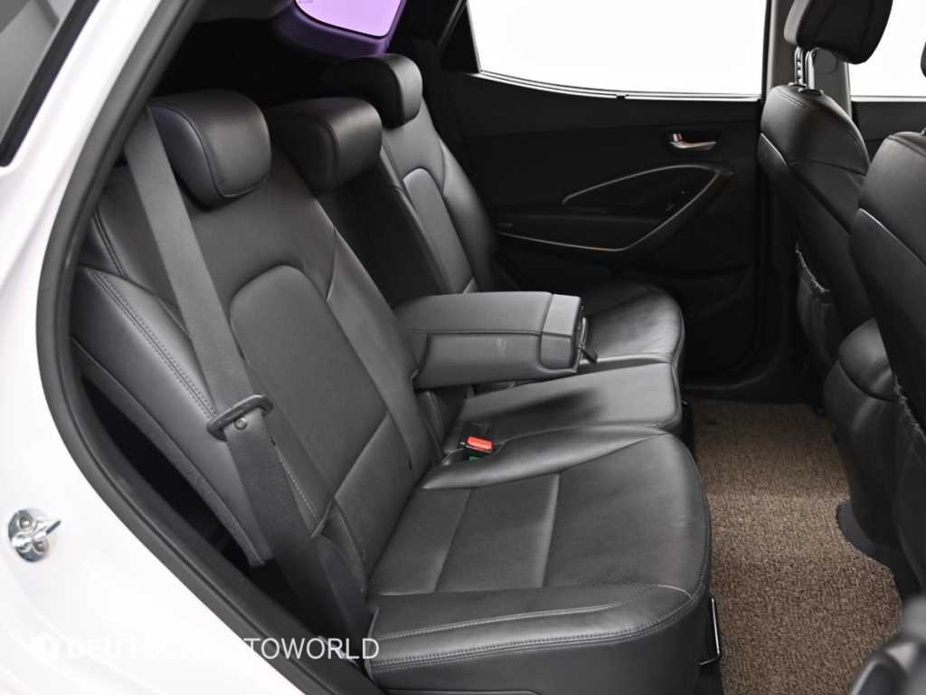 Hyundai Santafe — photo 12