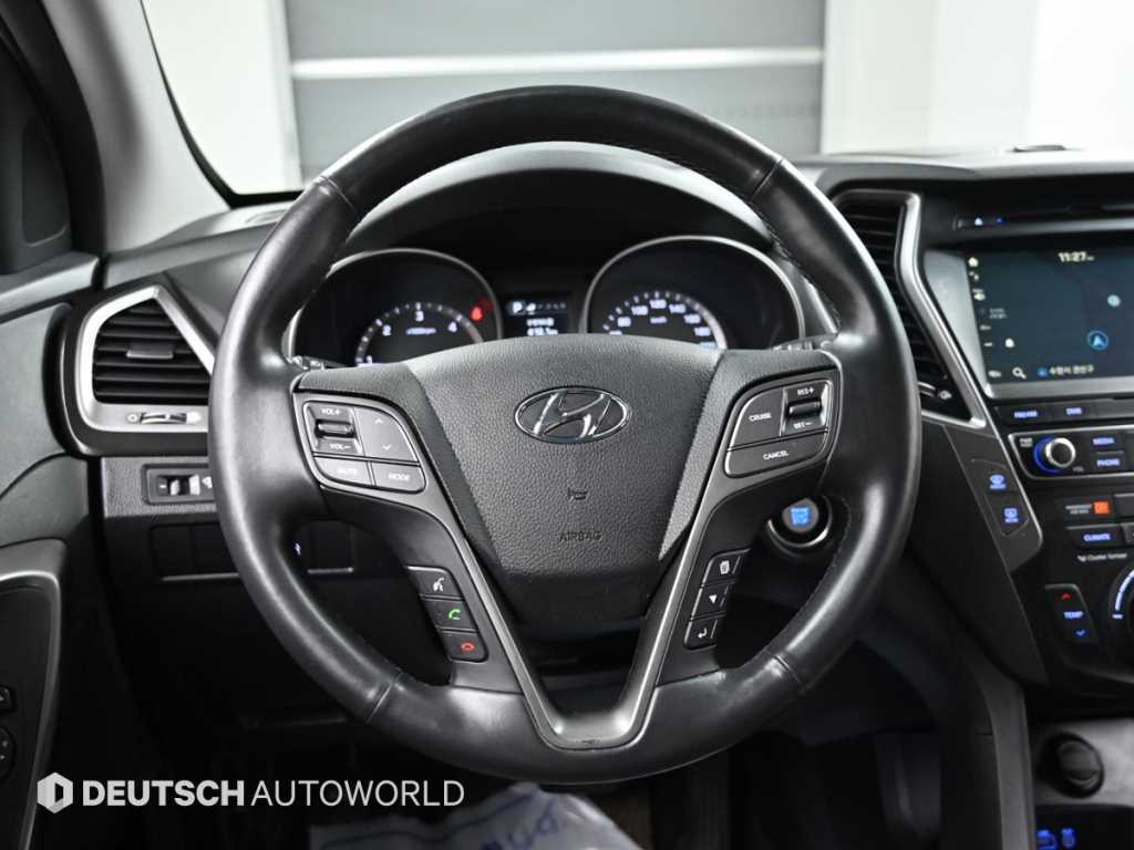 Hyundai Santafe — photo 13