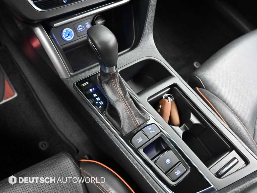 Hyundai Sonata — photo 09
