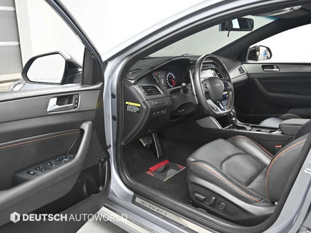 Hyundai Sonata — photo 11