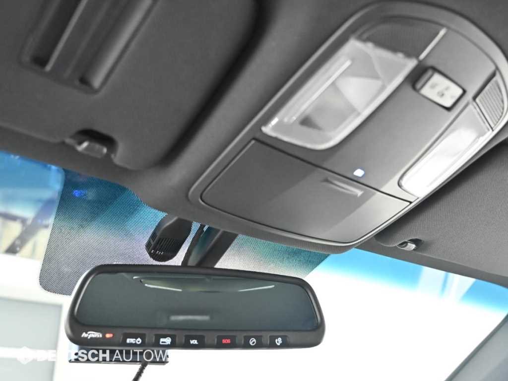 Hyundai Sonata — photo 18