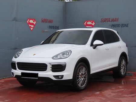 Porsche Cayenne — photo 01