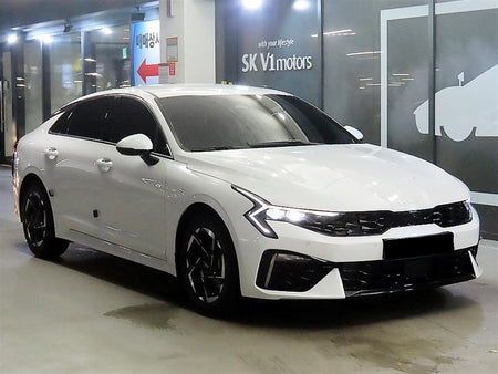 Kia K5 — photo 01