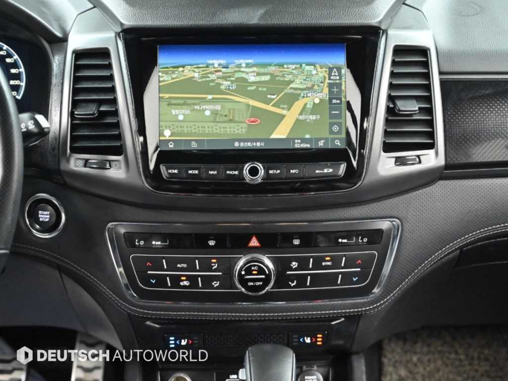 KGM Rexton — photo 14