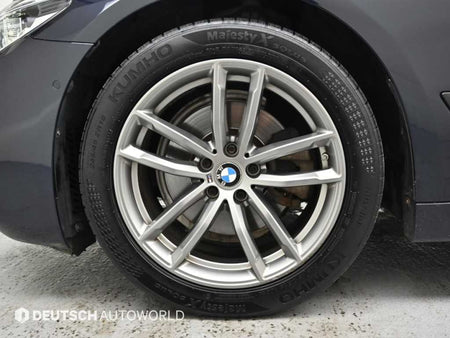 BMW 5-Series — photo 06