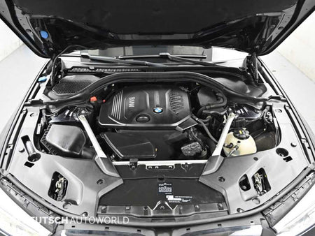 BMW 5-Series — photo 07