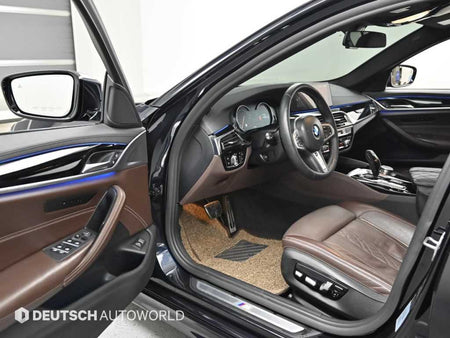 BMW 5-Series — photo 10