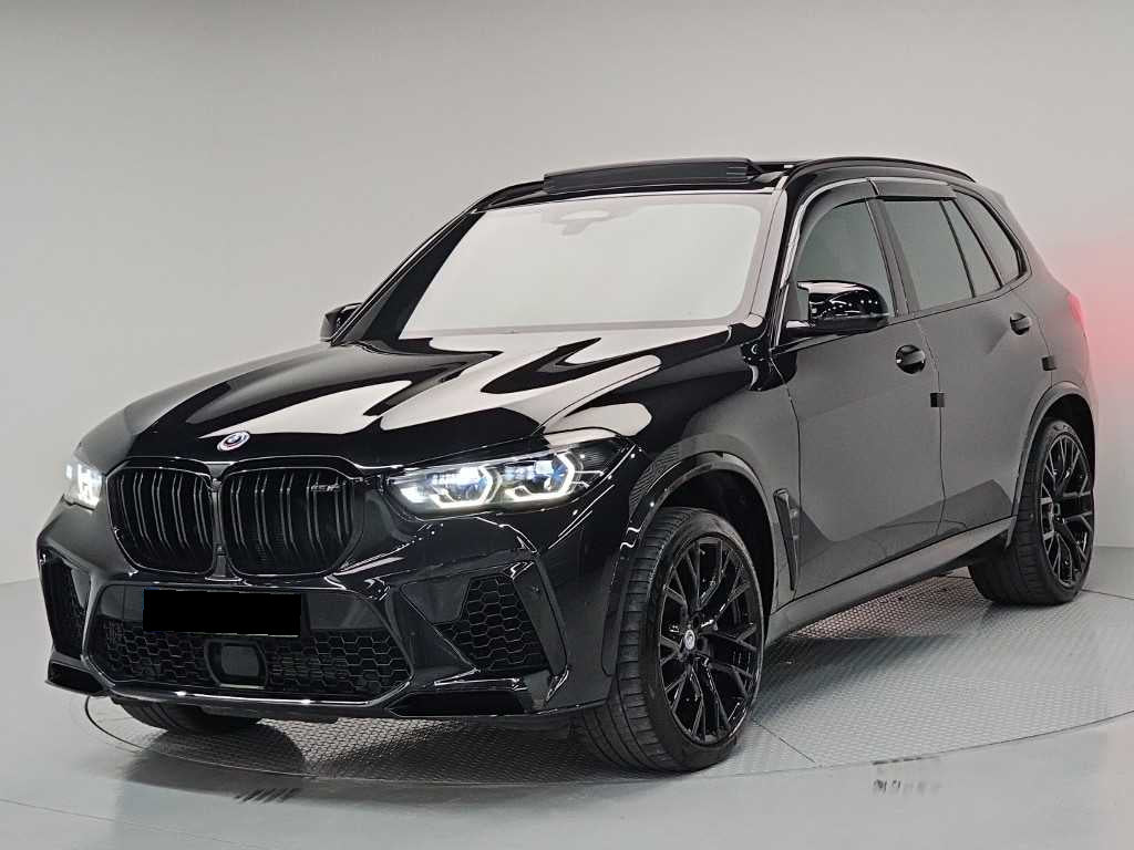 BMW X5M — photo 01