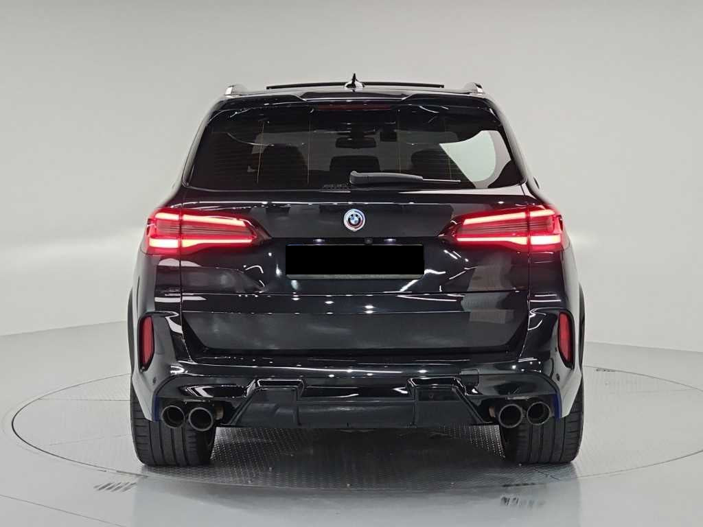 BMW X5M — photo 03