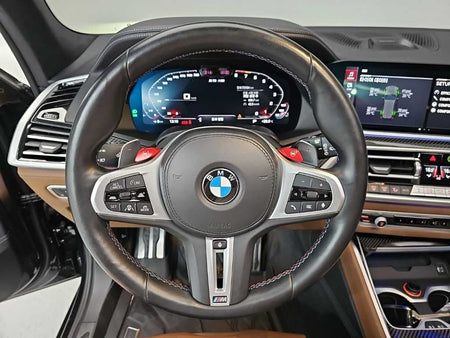 BMW X5M — photo 09