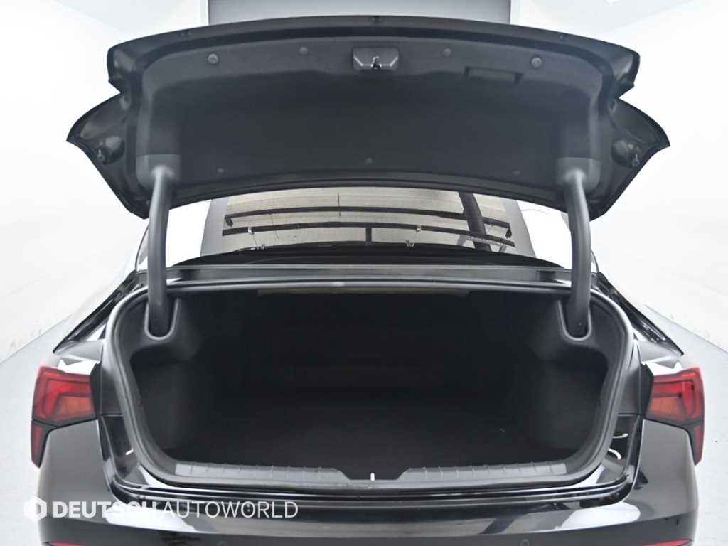 Kia K5 — photo 19