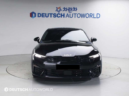 Kia K5 — photo 03