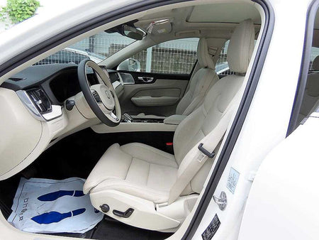 Volvo XC60 — photo 05